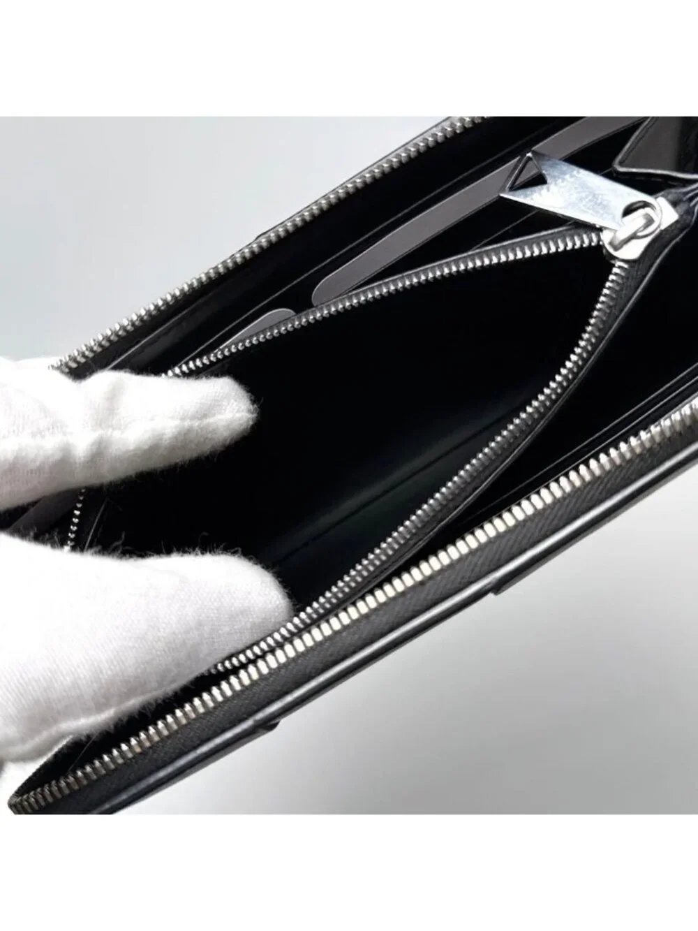 Bottega Veneta Cassette Zip Around Wallet Black